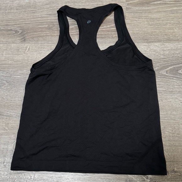 Black Lululemon swiftly tech tank 6 - Picture 2 of 5